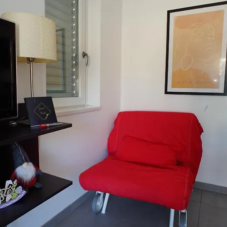 Apartment Centrale Con Wifi E Posteggio Privato Gratis! Lugano
